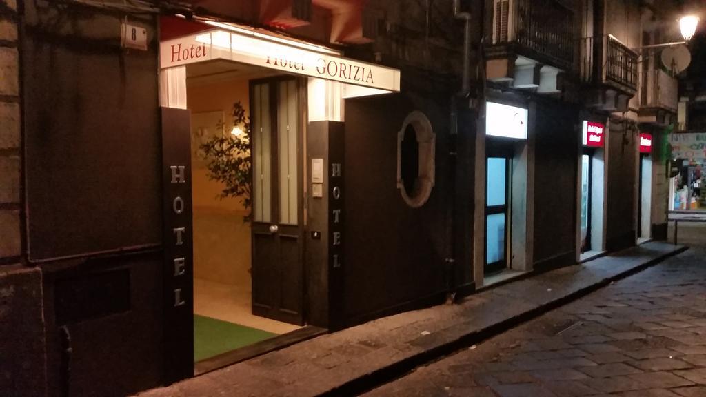 Hotel Gorizia คาตาเนีย ภายนอก รูปภาพ